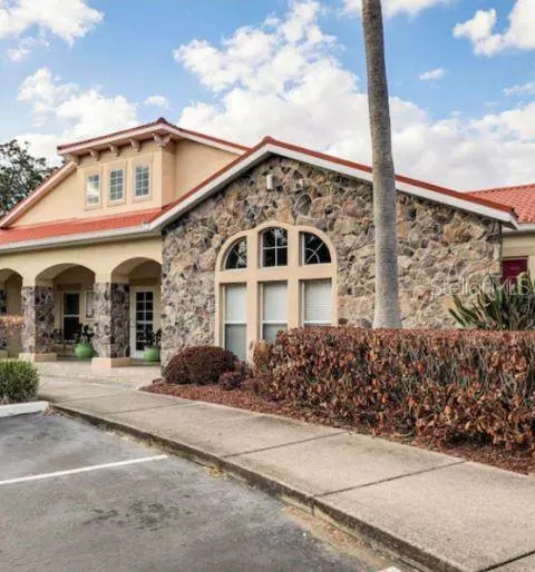 Popular CLUB CORTILE Real Estate