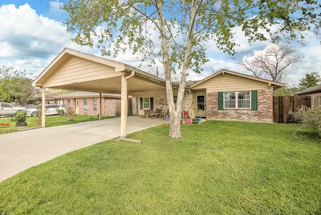 Expensive Sheldon Woods Sec 04 Real Estate