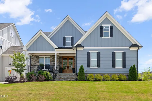 Expensive Bluffs at Morgan Park Real Estate