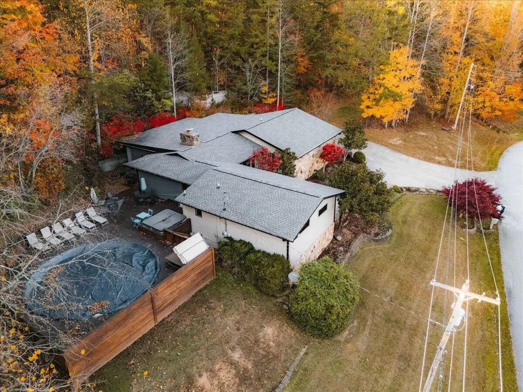 Listing Thumbnail Image 55