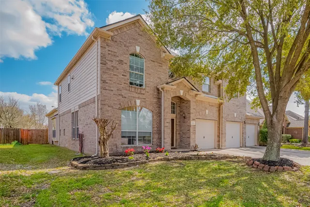 Popular Louetta Lakes Real Estate