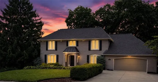 Popular Camelot Real Estate