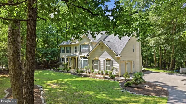 Expensive Woodfield Estates Real Estate