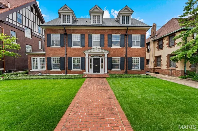 Popular Kingsbury Terrace Add Real Estate