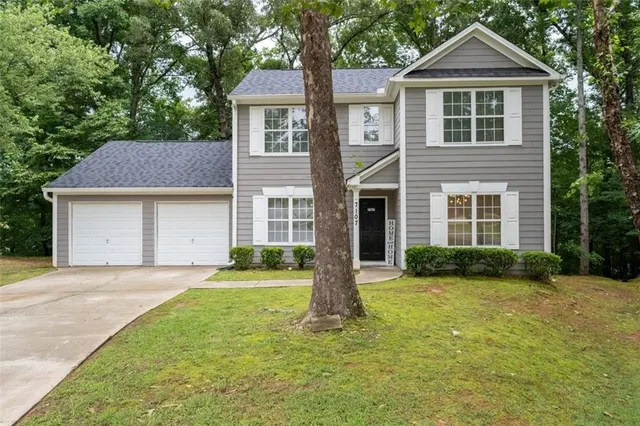 Popular Springchase Real Estate