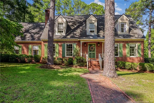 Expensive Country Club North Real Estate
