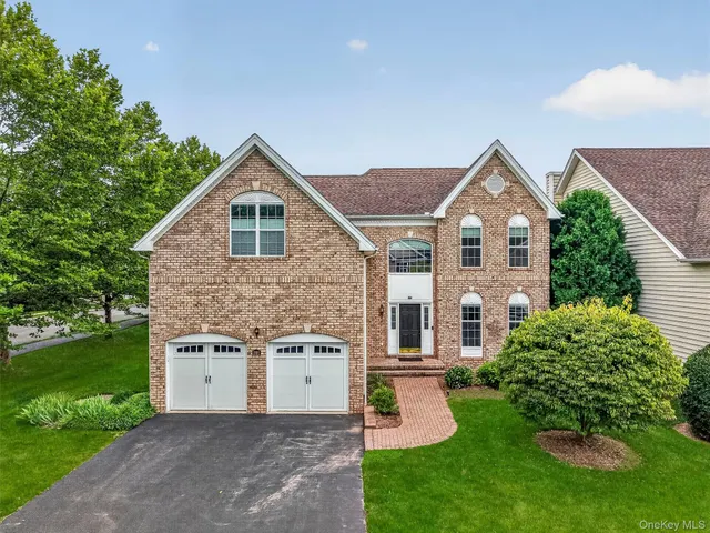 Popular Van Wyck Glen Real Estate