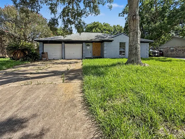 Cheap Bayou Chantilly Real Estate