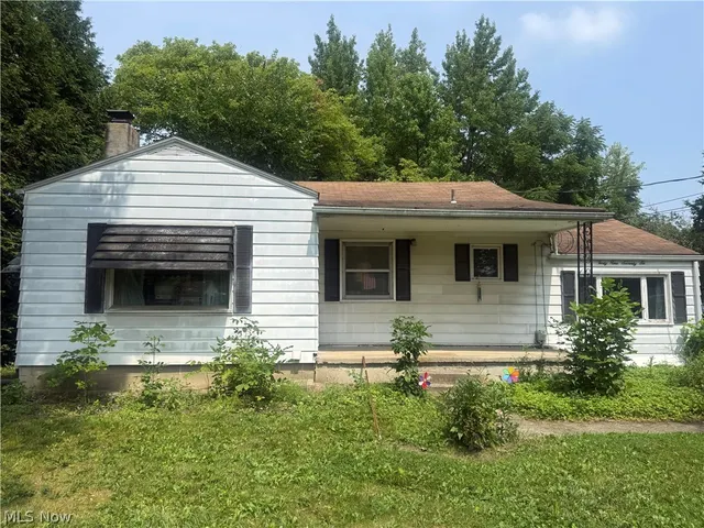 Cheap Austintown Real Estate