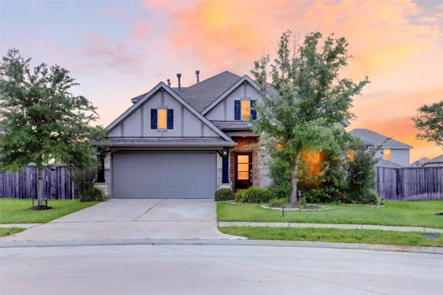 Popular Miramesa Real Estate