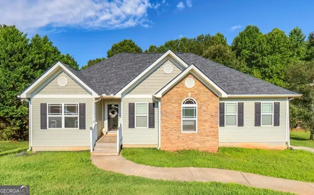 Popular COOLSPRINGS Real Estate