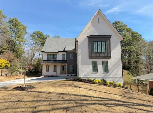 Popular Sandy SPRG Realty Co Real Estate
