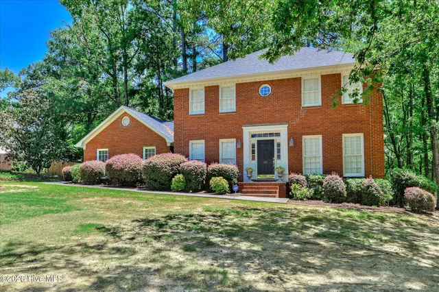 Popular Deerwood Estates Real Estate