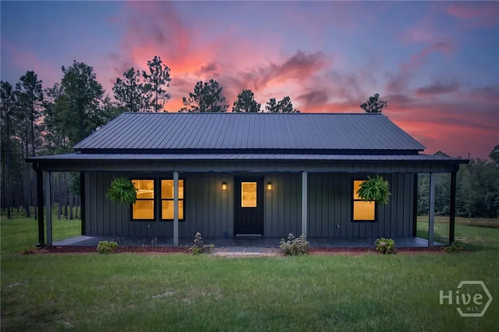 Listing Thumbnail Image 1
