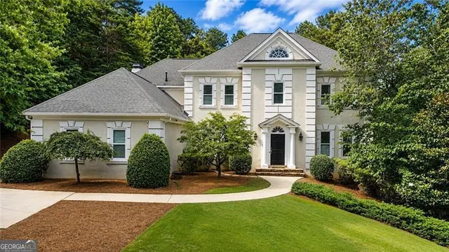 Popular River Mansions Real Estate