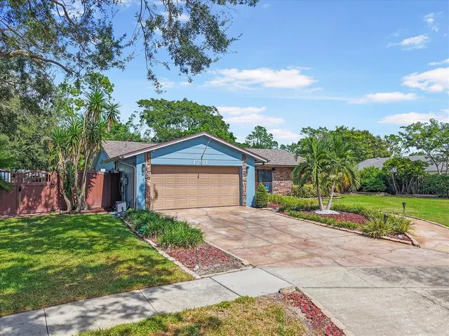 Cheap COUNTRY PLACE WEST UNIT II Real Estate