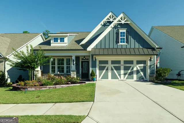 Expensive Hickory Bluffs Real Estate