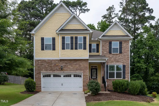Popular Springhurst Real Estate