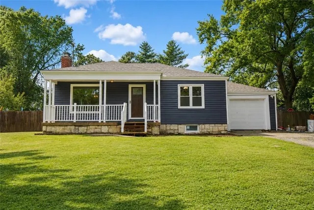 Popular Feebk-Mallott Real Estate