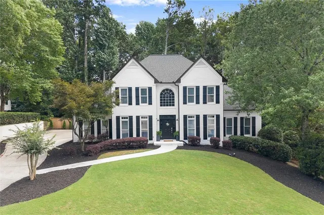 Popular Hampton Hall Real Estate
