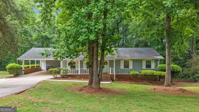 Popular Holiday Estates Sec 03 Real Estate