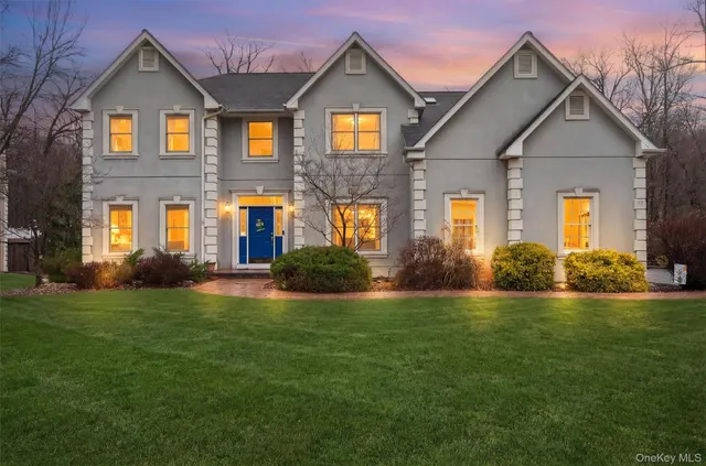 Popular The Greens of Woodbury Real Estate