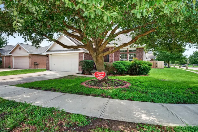 Popular Devinwood Sub Ph 1 Real Estate