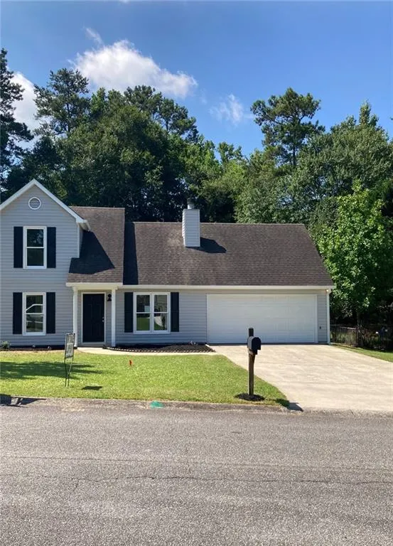 Popular Apache Woods Real Estate