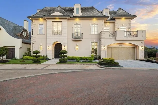 Popular Lake Pointe Sec 4 Real Estate