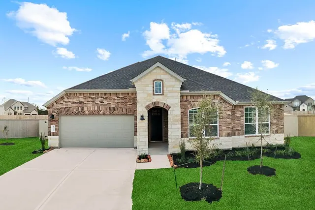 Popular 33 Santa Fe Real Estate