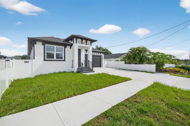 Popular VILLA ST LOUIS Real Estate