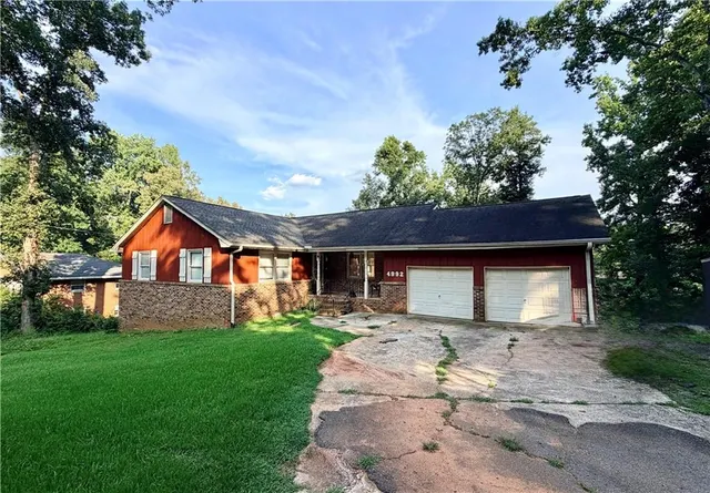Popular Green oak Estates Real Estate