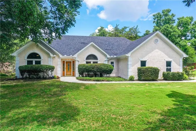 Popular Smyrna Place Real Estate