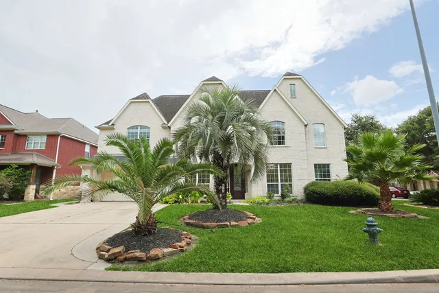 Expensive Spring Creek Court Real Estate