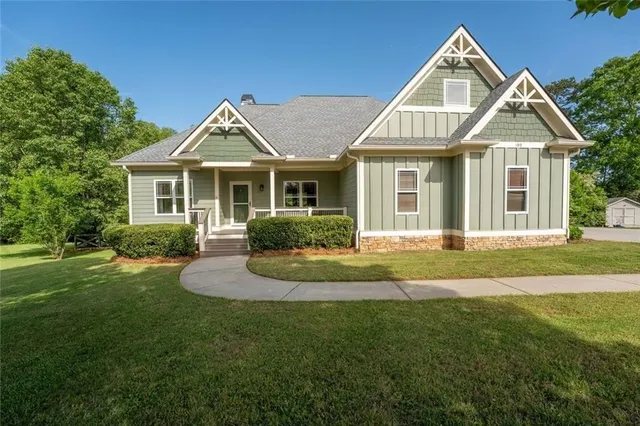 Popular CAMELOT I Real Estate