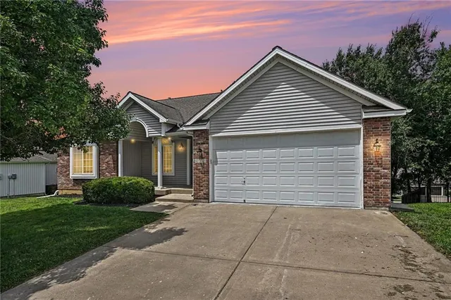 Popular Heritage at Piper Estates Real Estate