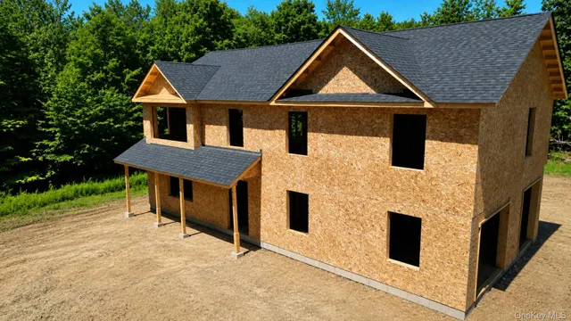 Popular The Lindenwwod Lane Real Estate
