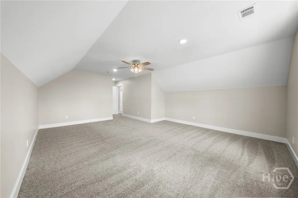 Listing Thumbnail Image 29