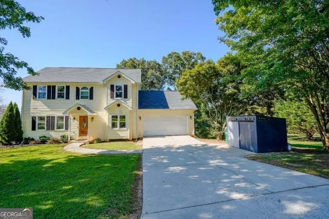 Popular Foothills Real Estate