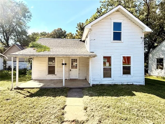 Cheap 204 - Lees Summit Area Real Estate