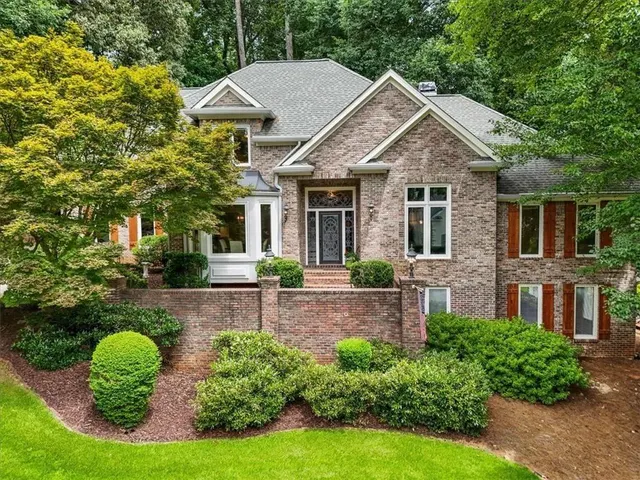 Popular CLARY LAKES Real Estate