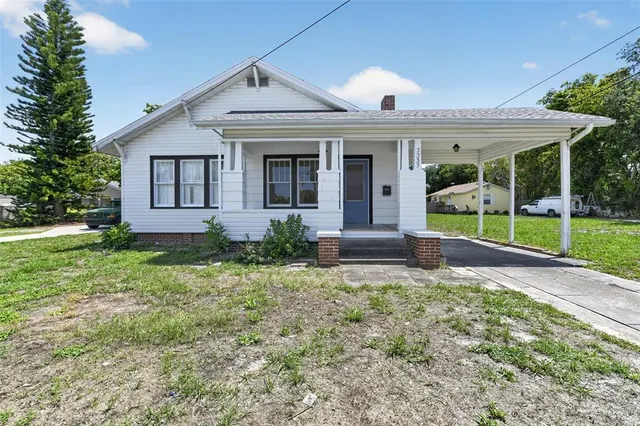 Popular HIGHLAND GROVE Real Estate