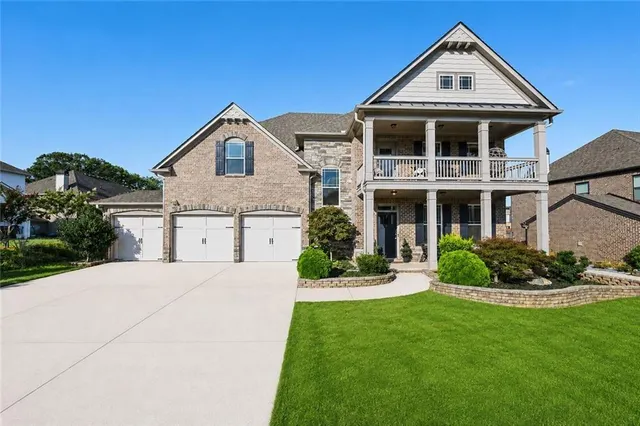 Expensive Horizon Real Estate