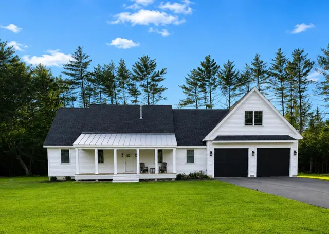 Popular Mountain Shadows Real Estate