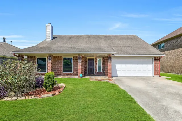 Popular Fairmont Estates Real Estate