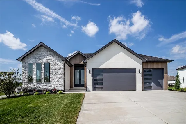 Expensive Adams Pointe Village Real Estate