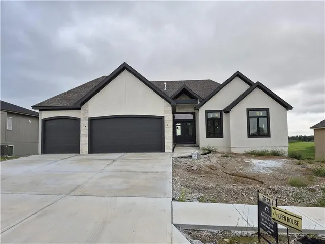 Expensive Falcon Lakes Real Estate
