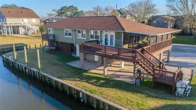 Popular Mariners Mooring Real Estate