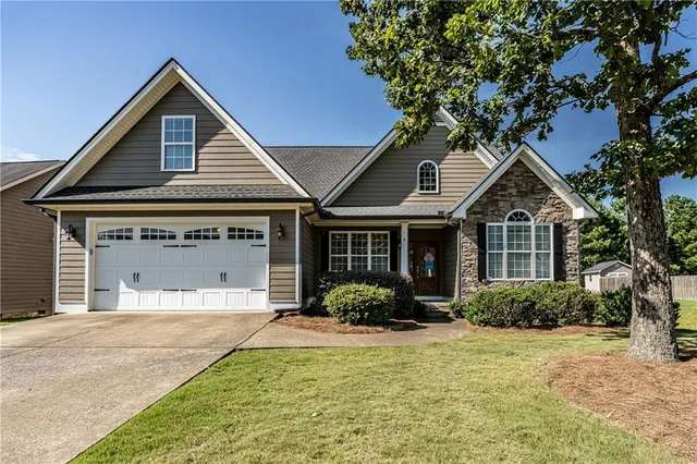 Popular Battle Farm Real Estate