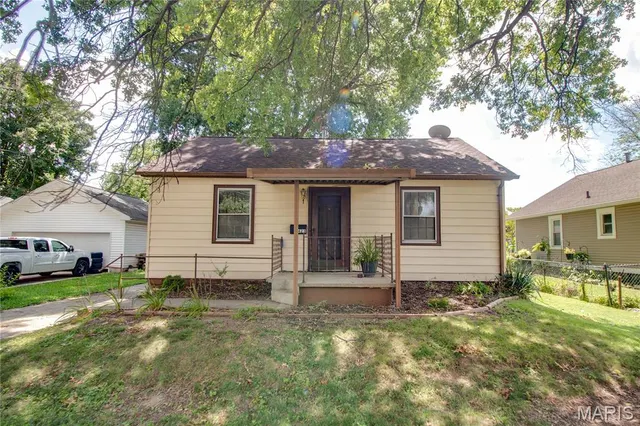 Popular Gillham Heights Sub Real Estate